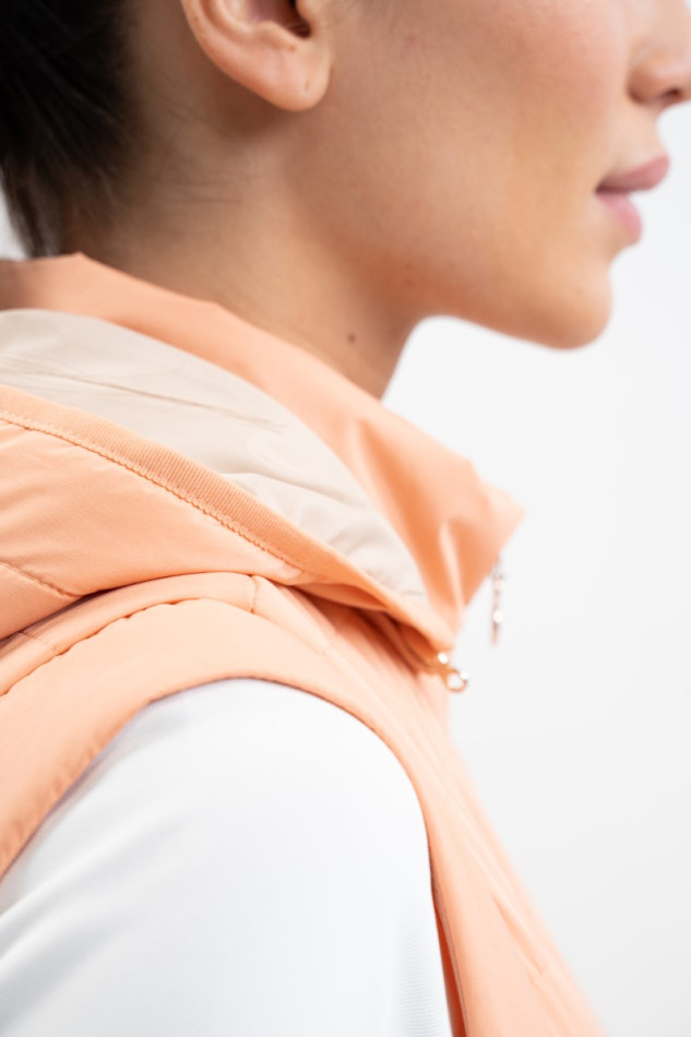 Berla Women's sleeveless jacket - Apricot