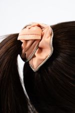 Spidy Chouchou - Apricot/LightGold Spidy Chouchou - Apricot/LightGold