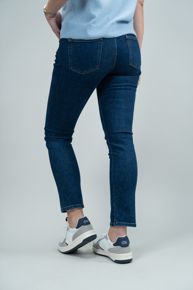 Power Jean girlfriend - Jean