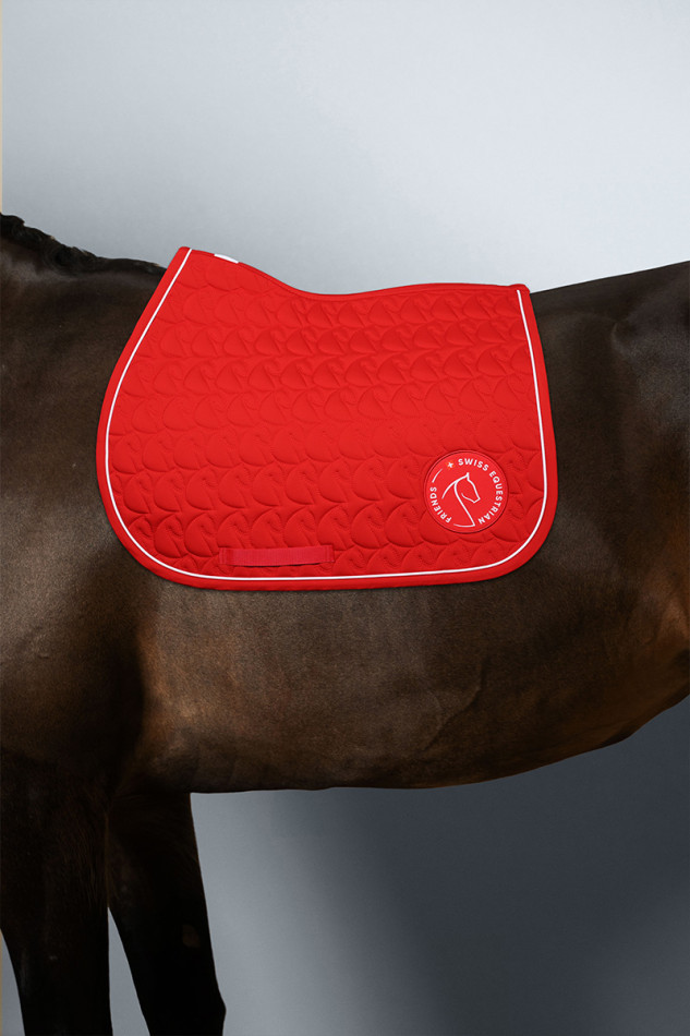 Paradiso Tapis de Selle SWISS EQUESTRIAN FRIENDS - Rouge Paradiso Tapis de Selle SWISS EQUESTRIAN FRIENDS - Rouge