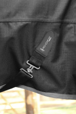 Dynastie Manta impermeável ergonómica - Preto (Black) Dynastie Manta impermeável ergonómica - Preto (Black)